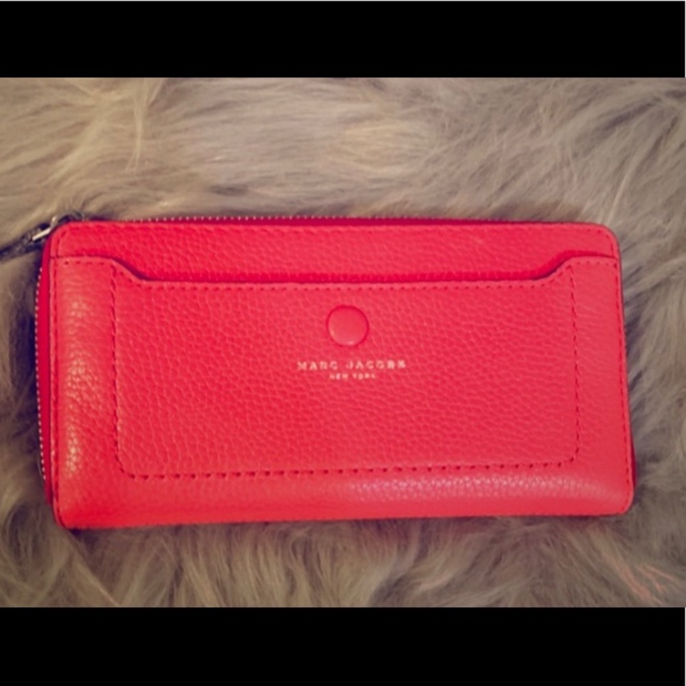 Marc Jacobs Standard Continental Wallet